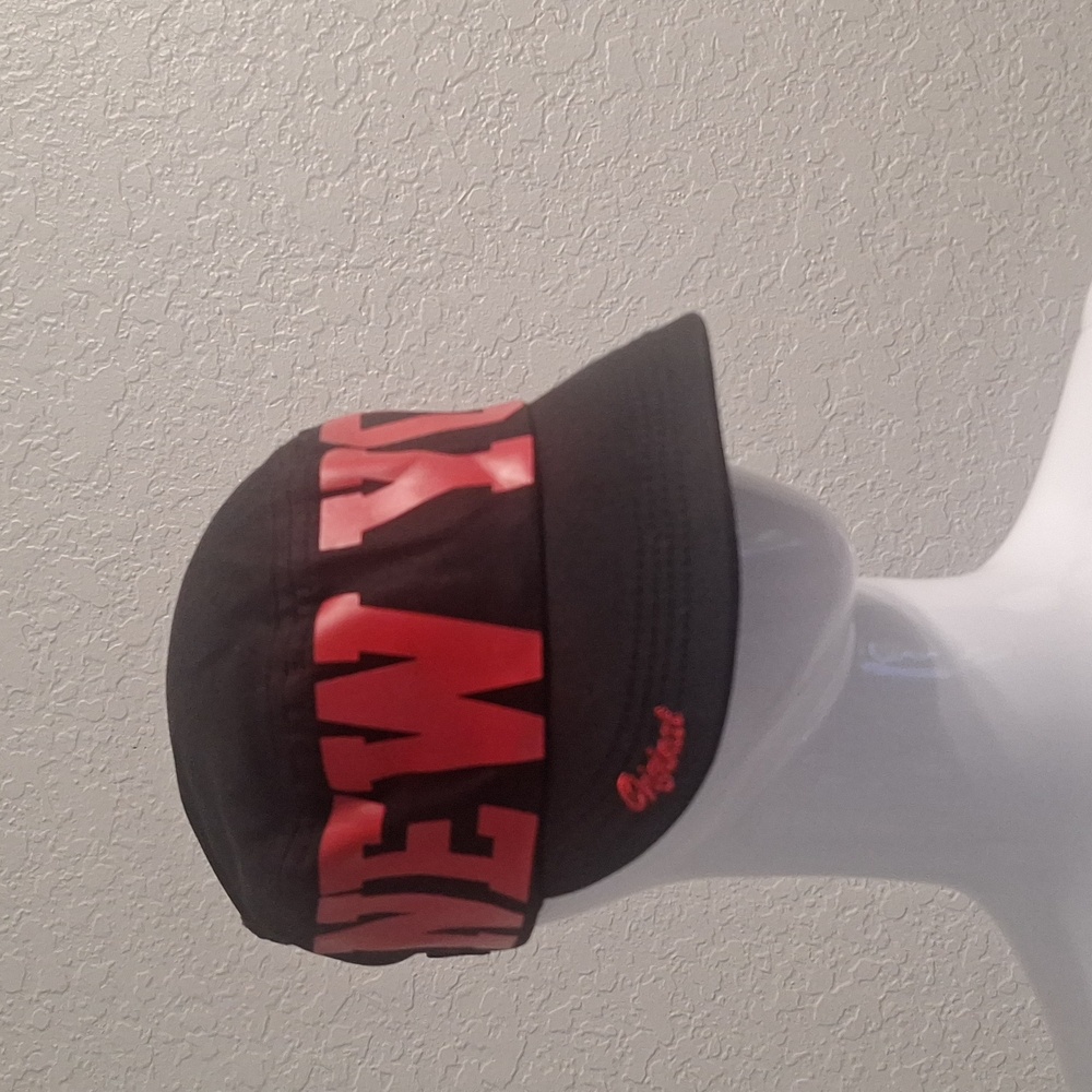 Robin Ruth Original Black and Red New York Cap